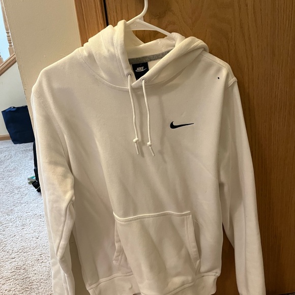 Nike sweater - Picture 2 of 2